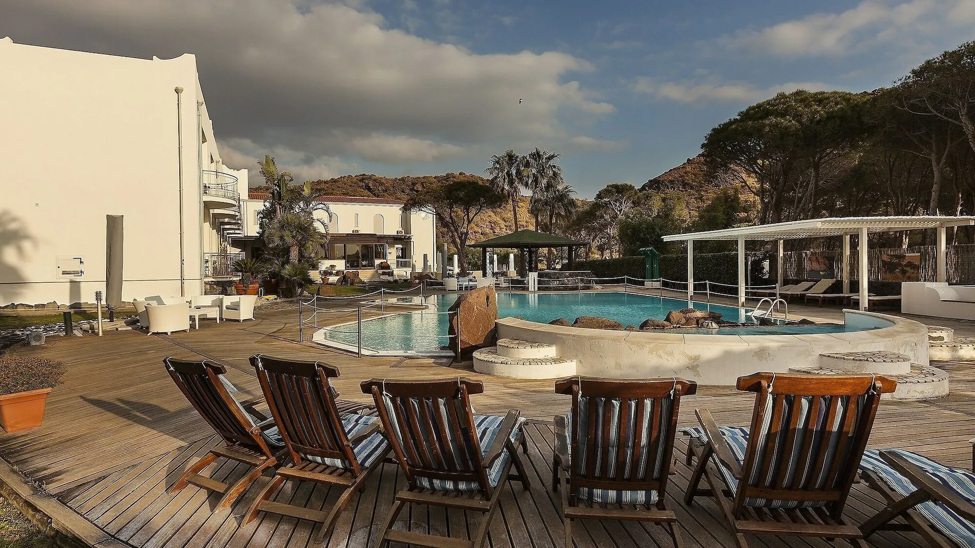 Hotel Orsa Maggiore Vulcano  3*, Vulcano (Isola) Italia